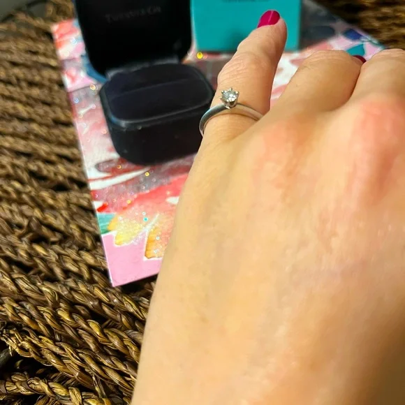 Tiffany Diamond Ring Platinum - Picture 8 of 9